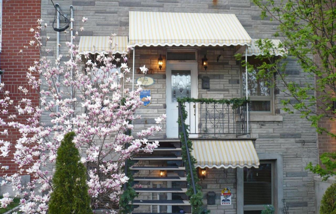 Gite Le Sieur De Joliette Montreal Exterior photo
